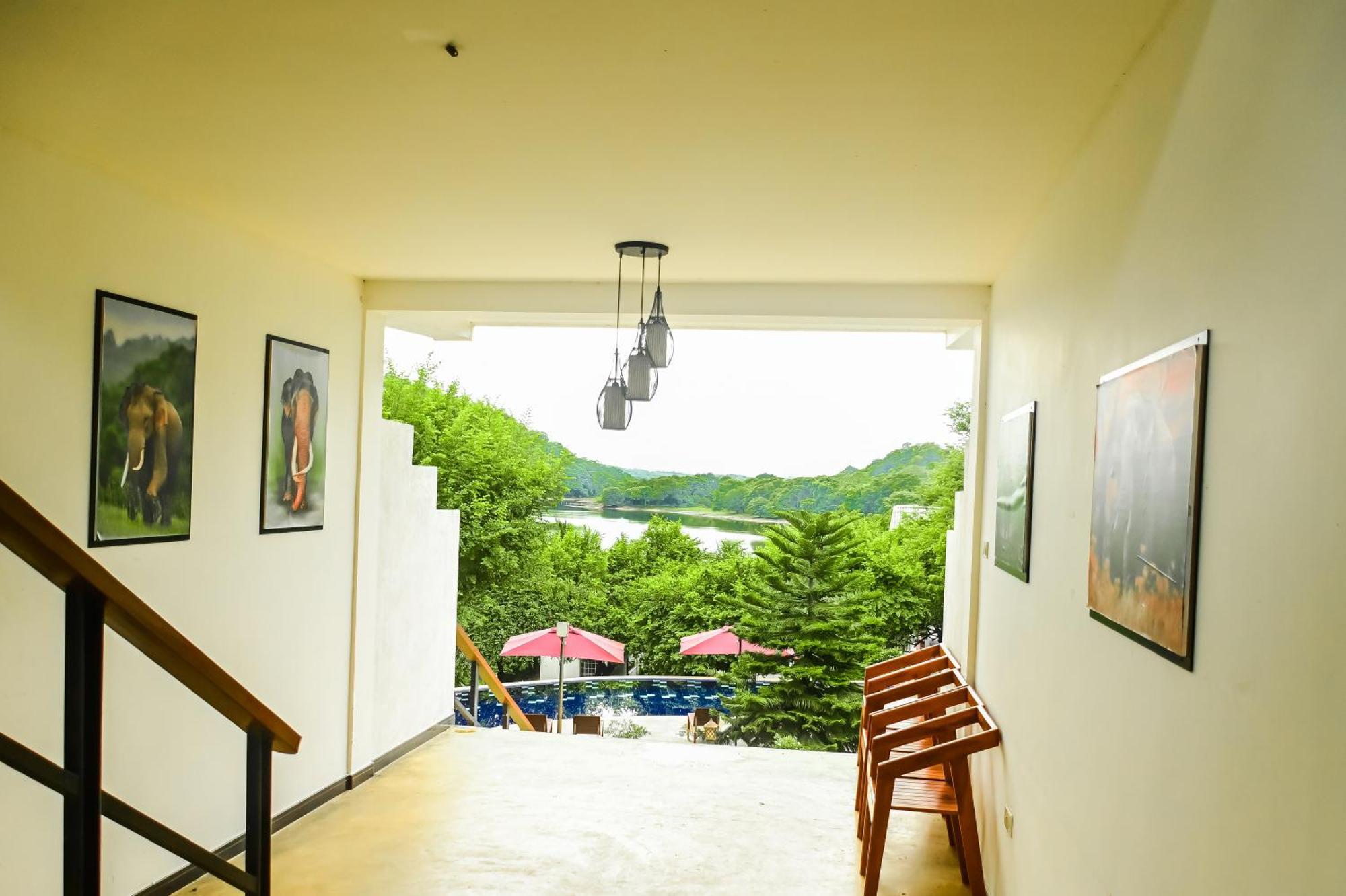 Agbo Hotel Polonnaruva Kültér fotó